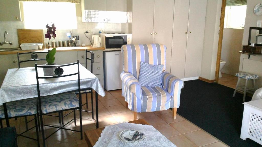 Constantia Lazy River Cape Town Bilik gambar